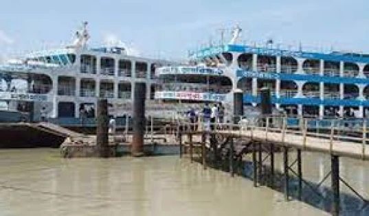 হাতিয়ার সঙ্গে সারা দেশের নৌ-যোগাযোগ বন্ধ